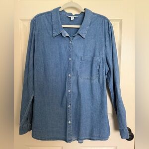 Market & Spruce Denim Blue Button Down Shirt